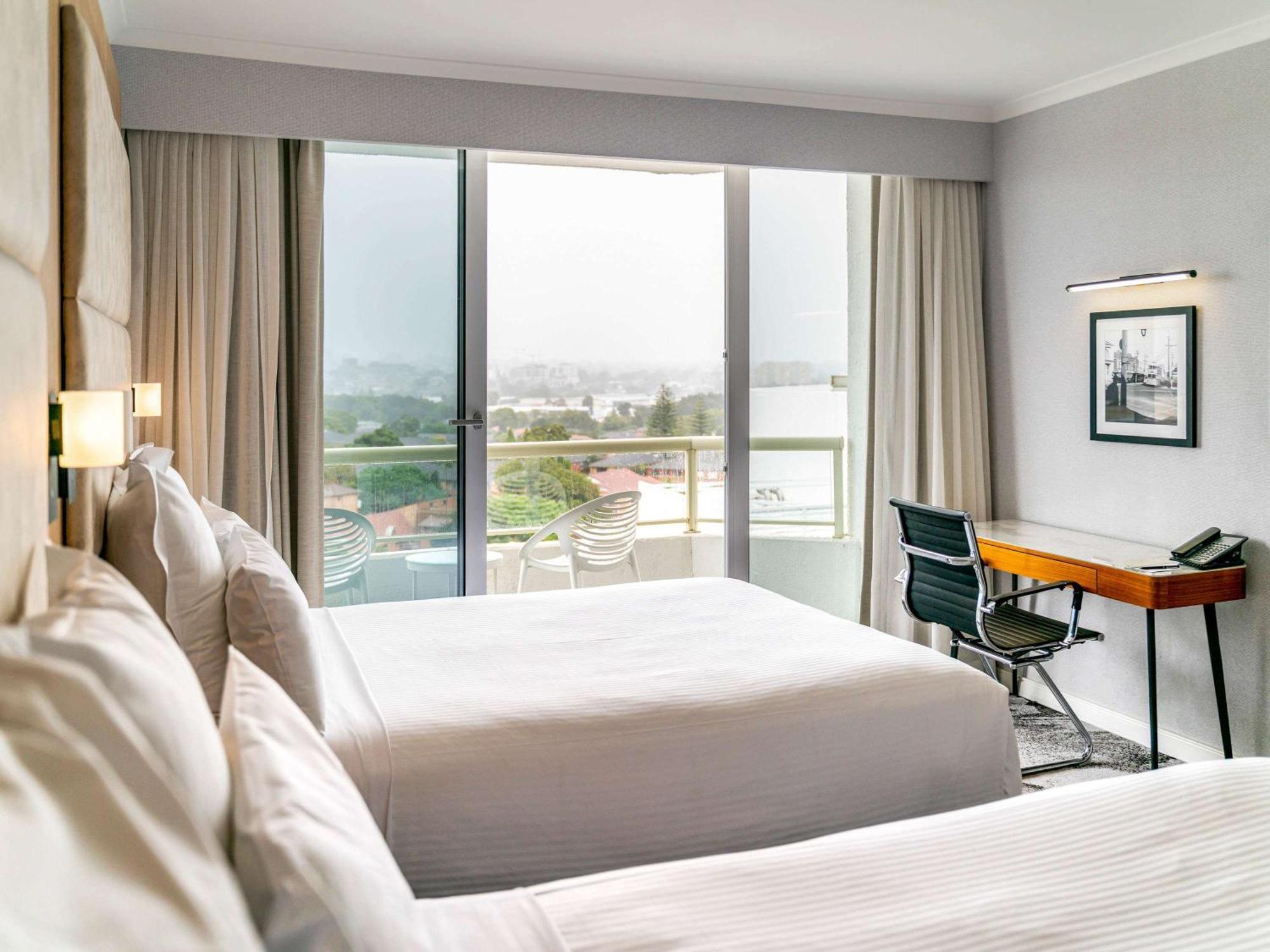 Novotel Sydney Brighton Beach Ngoại thất bức ảnh